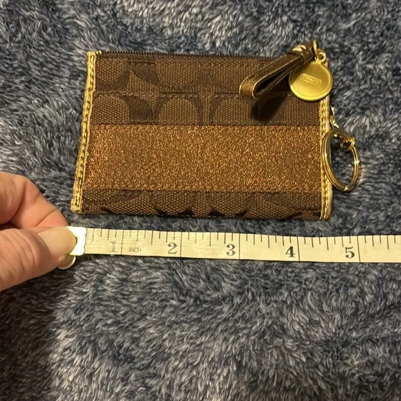 Coach card holder and keychain ( mini skinny) - Picture 8 of 9